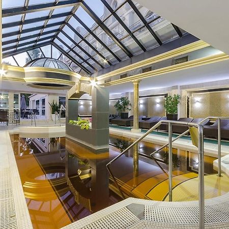 Hotel Aurum Hajdúszoboszló Eksteriør billede