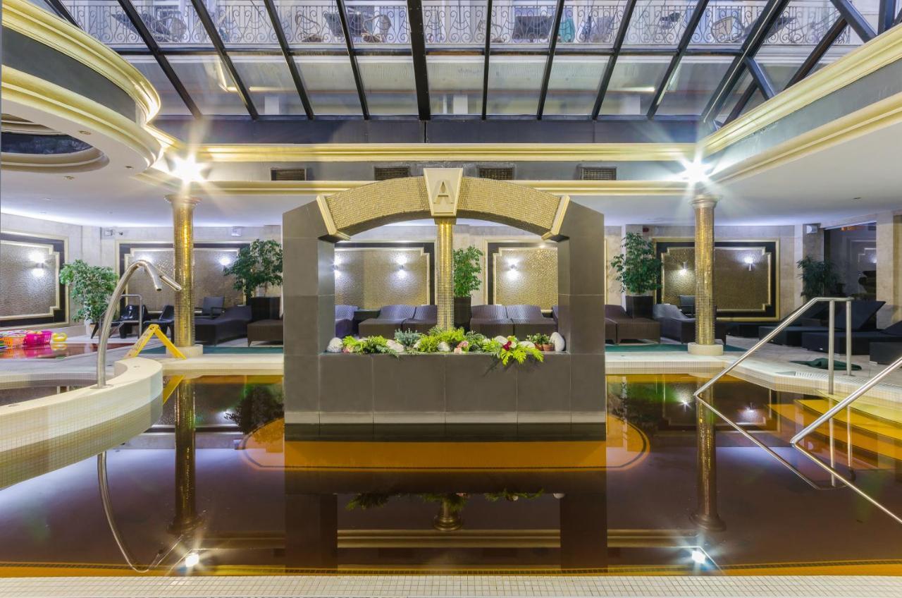 Hotel Aurum Hajdúszoboszló Eksteriør billede